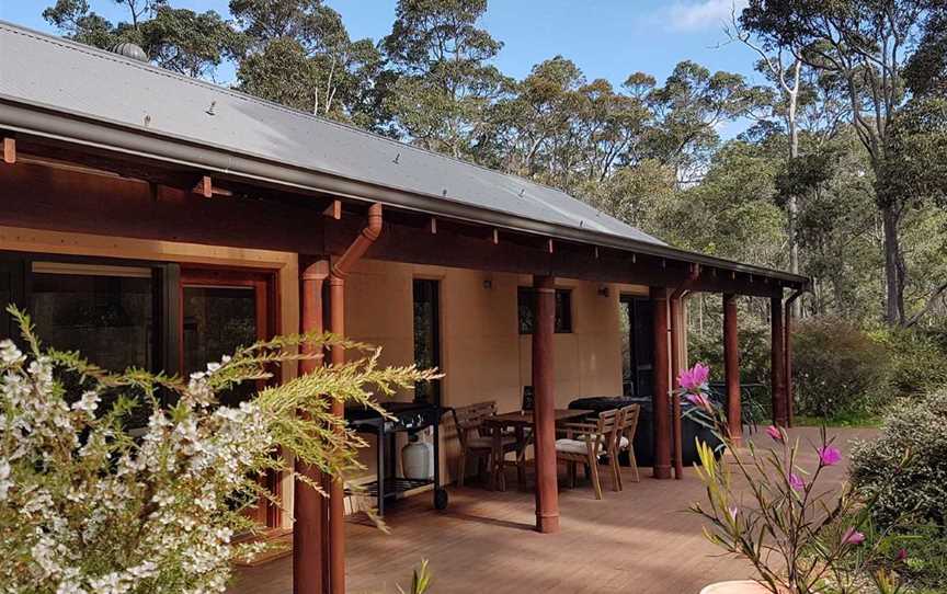 Jarrah Grove Retreat, Accommodation in Rosa Glen