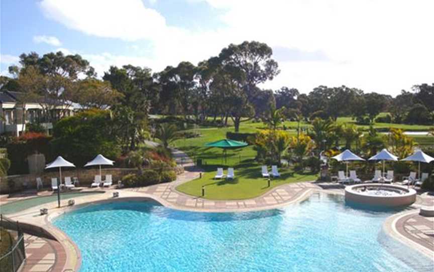 Joondalup Resort, Accommodation in Connolly