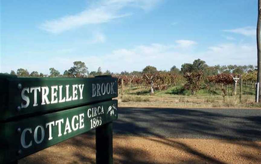 Strelley Brook Cottage, Accommodation in Herne Hill