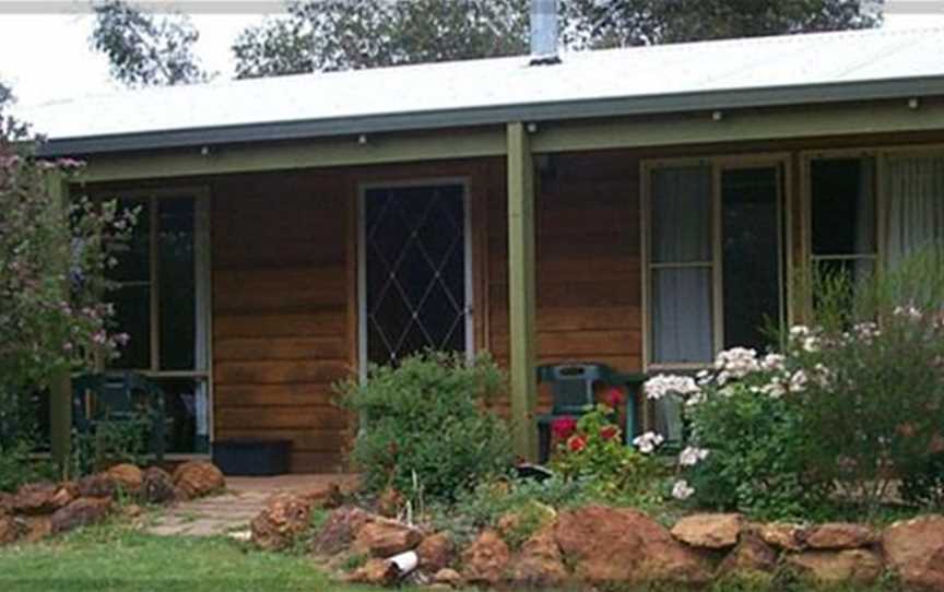 Blackwood Banks Chalets, Accommodation in Jalbarragup, Nannup