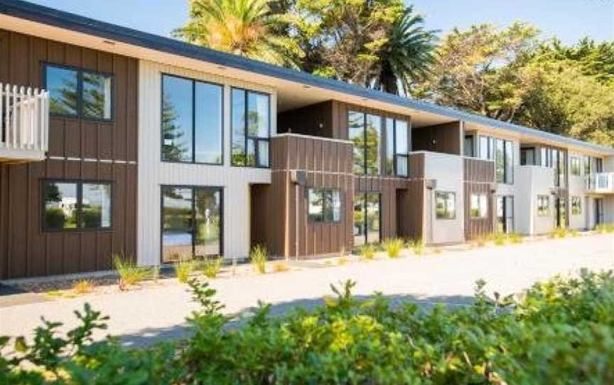 Waikanae Beach Ocean View Apartments, Te Hapara, New Zealand