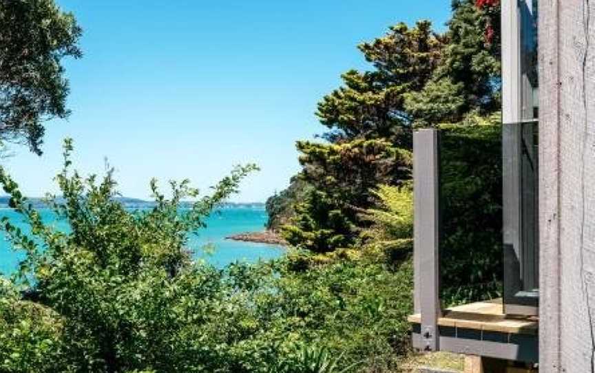 Kina Cottage, Waiheke Island (Suburb), New Zealand