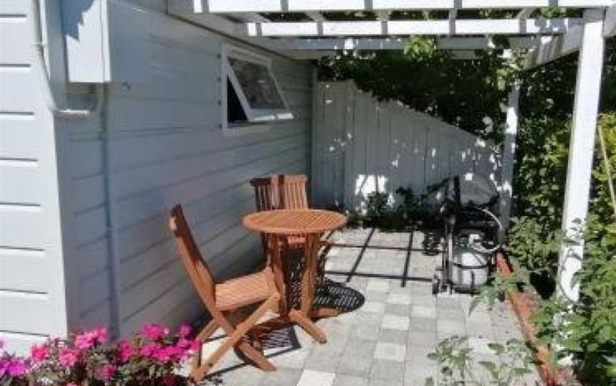 Garden Cottage, Poukiore, New Zealand