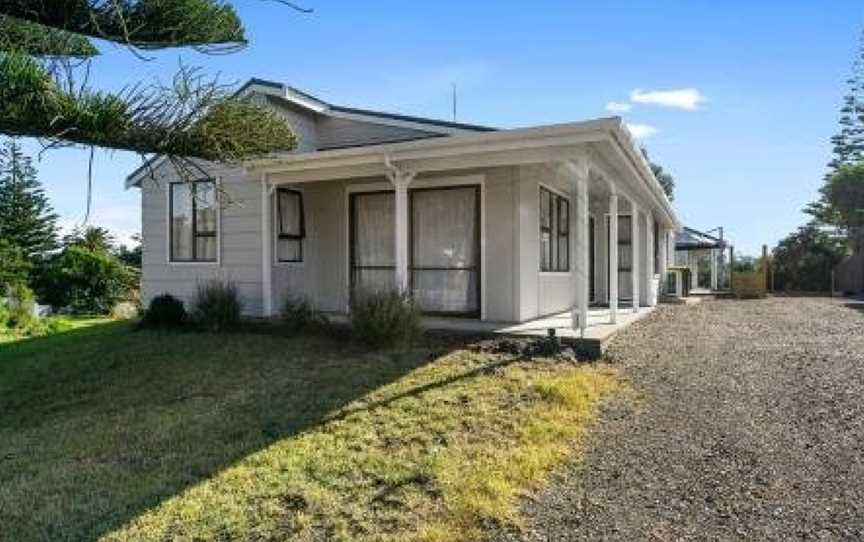 Seashell Cottage - Waitarere Beach Holiday Home, Levin (Suburb), New Zealand