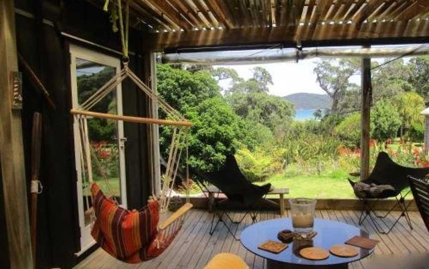 Mulberry Grove Retreat, Tryphena, New Zealand