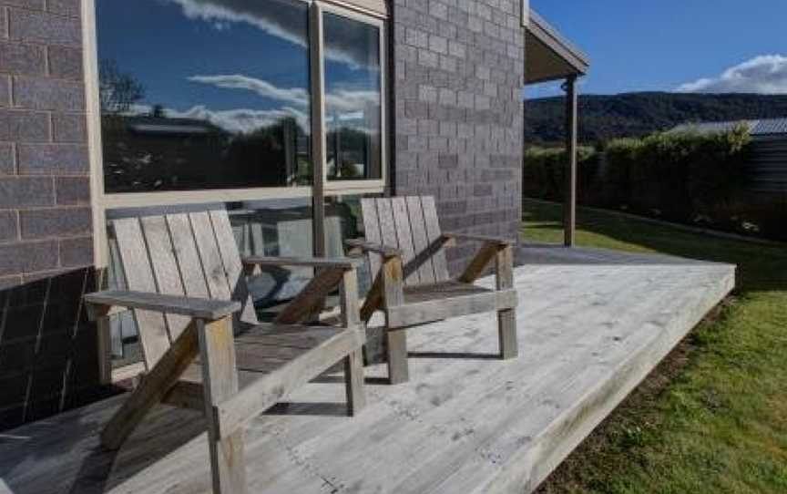 Leigh Cottage Manapouri, Manapouri, New Zealand