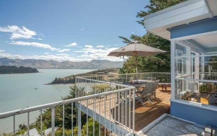 Bayview Beauty - Charteris Bay Holiday Home, Lyttelton, New Zealand