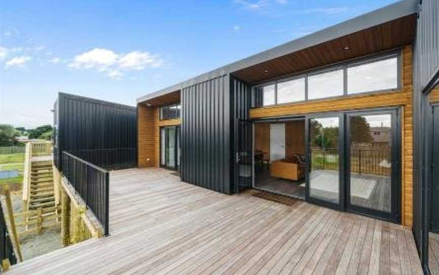 Kapiti Heights - Otaki Beach Holiday Home, Otaki, New Zealand