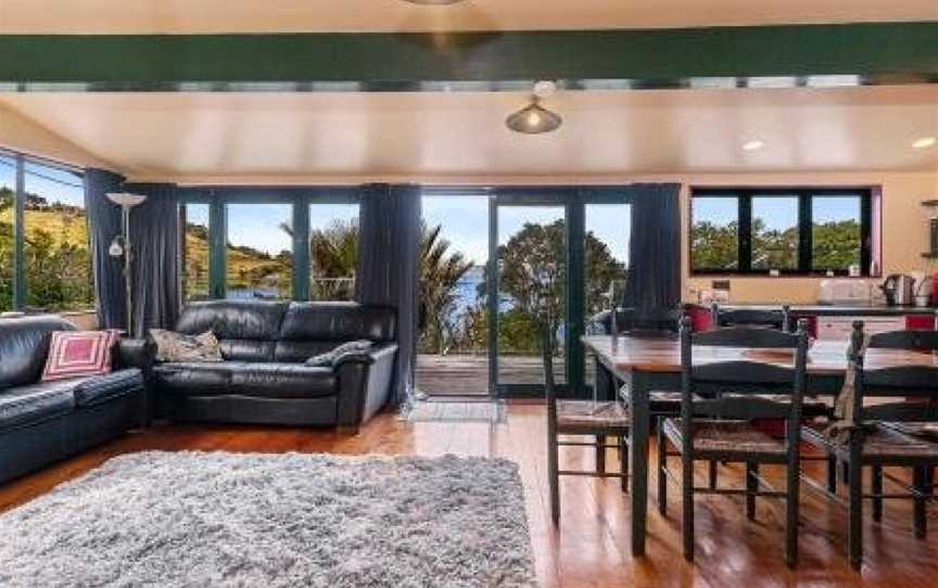 Pohutakawa Cottage - Matakana Holiday Home, Warkworth (Suburb), New Zealand