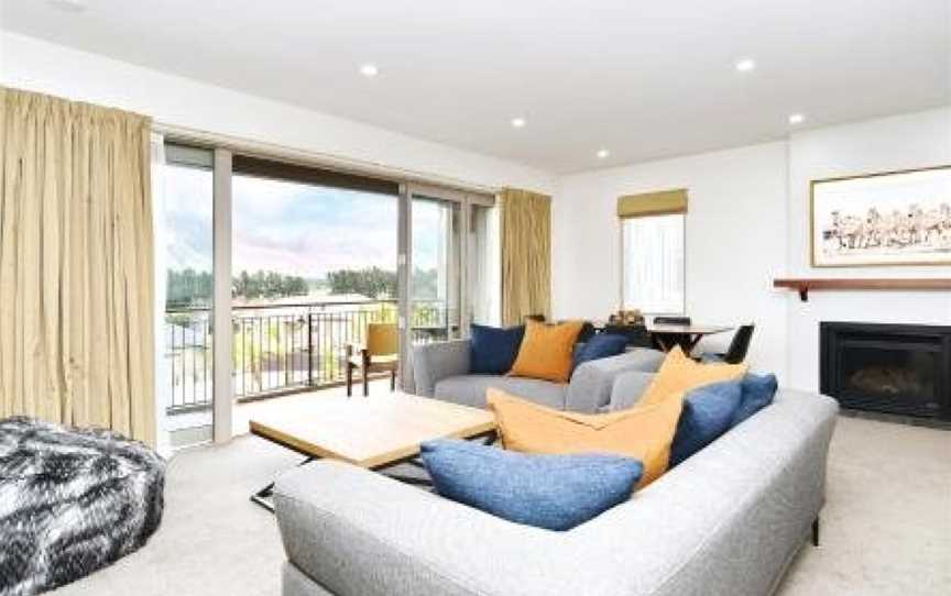 High Country Villa 250 - Christchurch Holiday Homes, Papanui, New Zealand