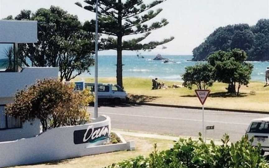 Ocean Waves Beachfront Motel, Mount Maunganui, New Zealand