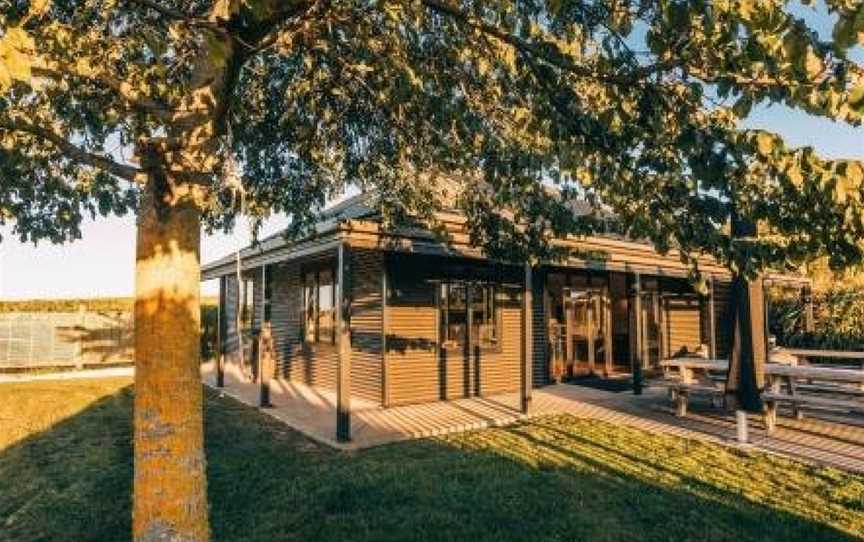 Misty Cove Cellar Door, Hillersden, New Zealand