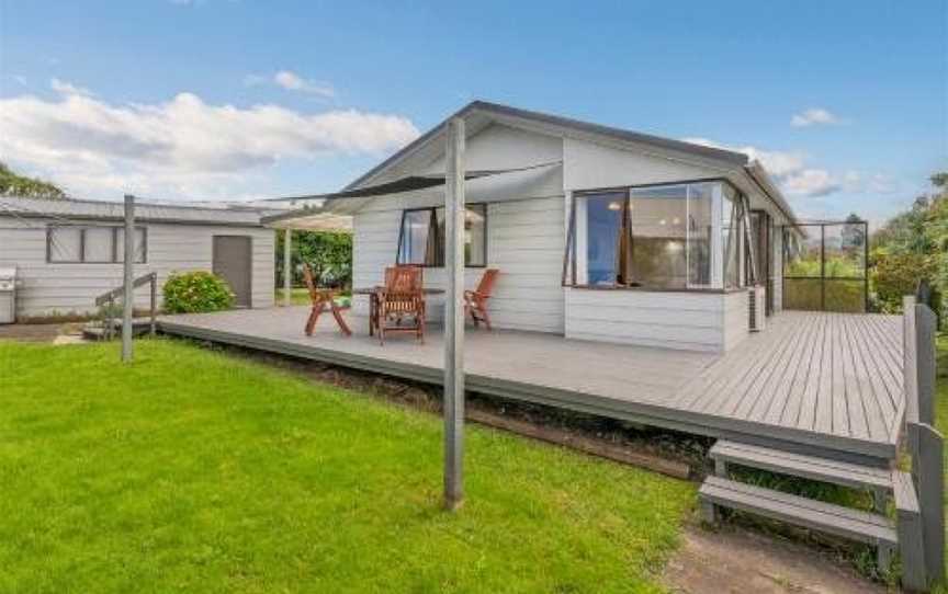 Treasure on Chestnut - Tairua Holiday Home, Tairua, New Zealand