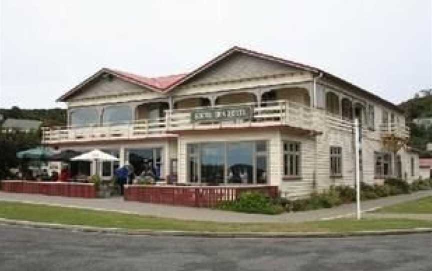 South Sea Hotel - Stewart Island, Half Moon Bay, New Zealand