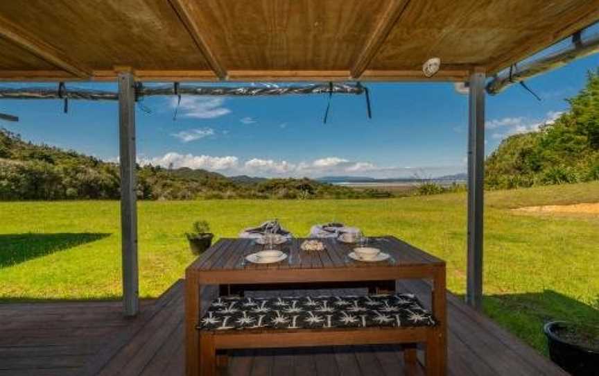 Whangapoua Hideaway - Whangapoua Bach, Matarangi, New Zealand