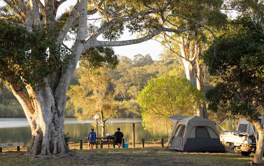 camping at Reflections Ferry Reserve