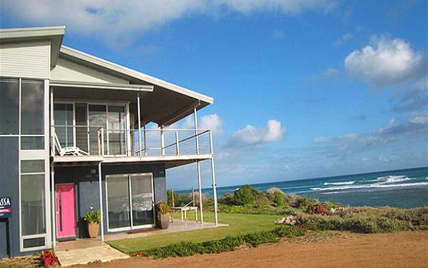 Thalassa Beach House, Accommodation in Port Denison