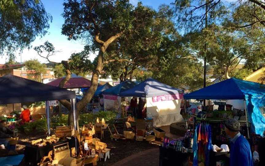 Kalamunda Village Market, Attractions in Kalamunda