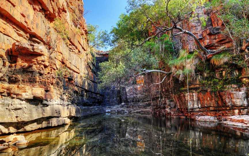 The Grotto, Tourist attractions in Wyndham-town