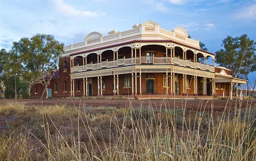 Gwalia State Hotel, Attractions in Gwalia