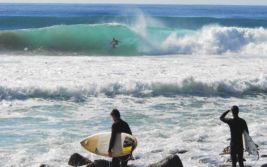 Surfing at Centre Peak, Attractions in Carnarvon - Town