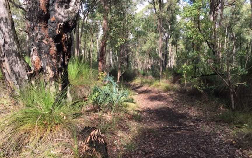 Korung National Park, Attractions in Lesmurdie