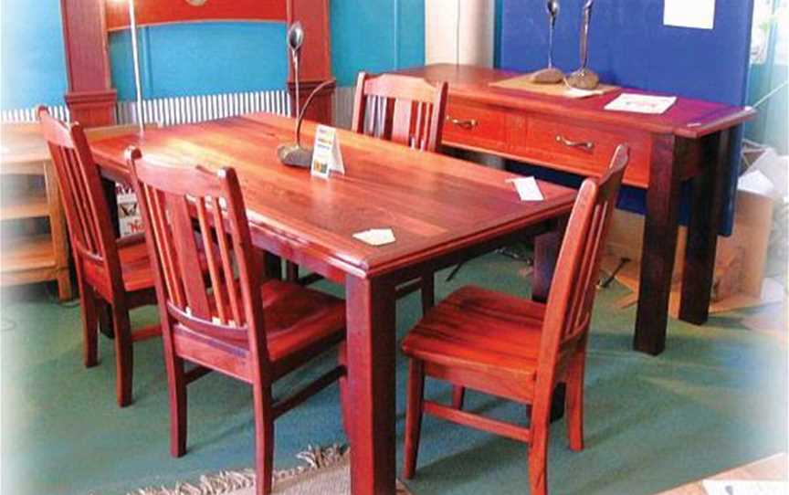 The Nannup Furniture Gallery, Attractions in Nannup