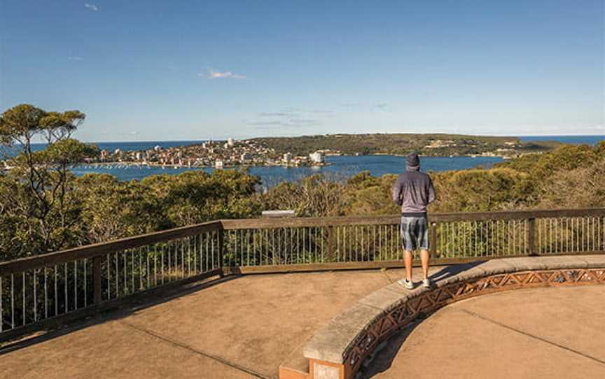 Dobroyd Headland, Tourist attractions in Balgowlah Heights