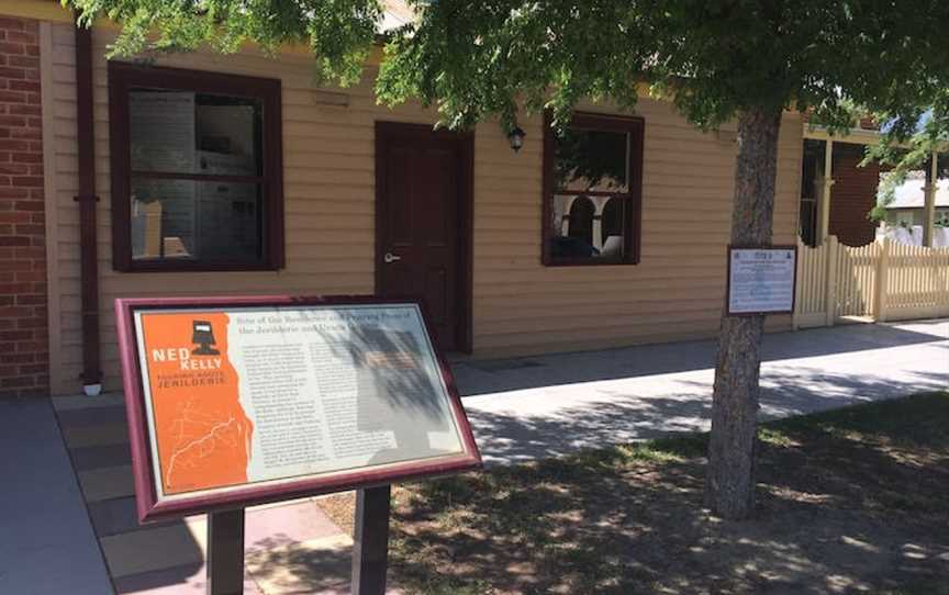 The Old Printery Building and The Bolt Exhibition, Attractions in Jerilderie