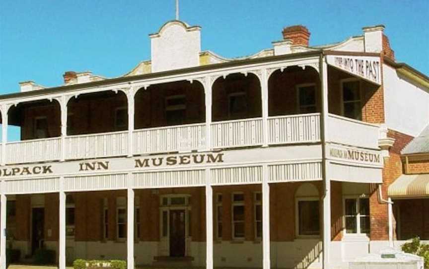 Holbrook Woolpack Inn Museum, Tourist attractions in Holbrook