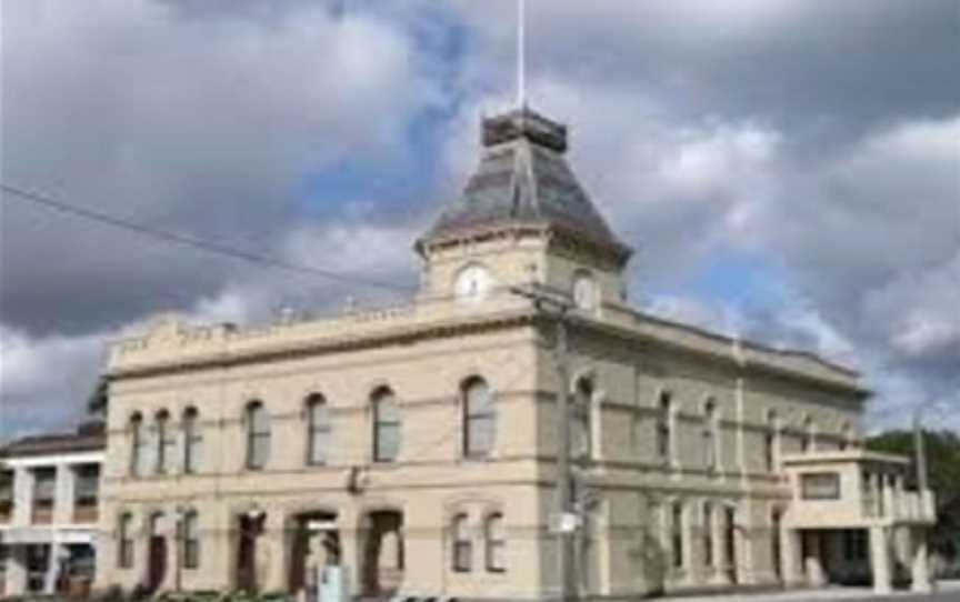 Creswick Town Hall, Attractions in Creswick