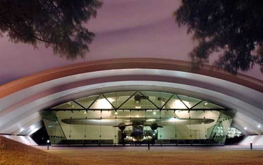 Sir Charles Kingsford Smith Memorial, Attractions in Brisbane Airport