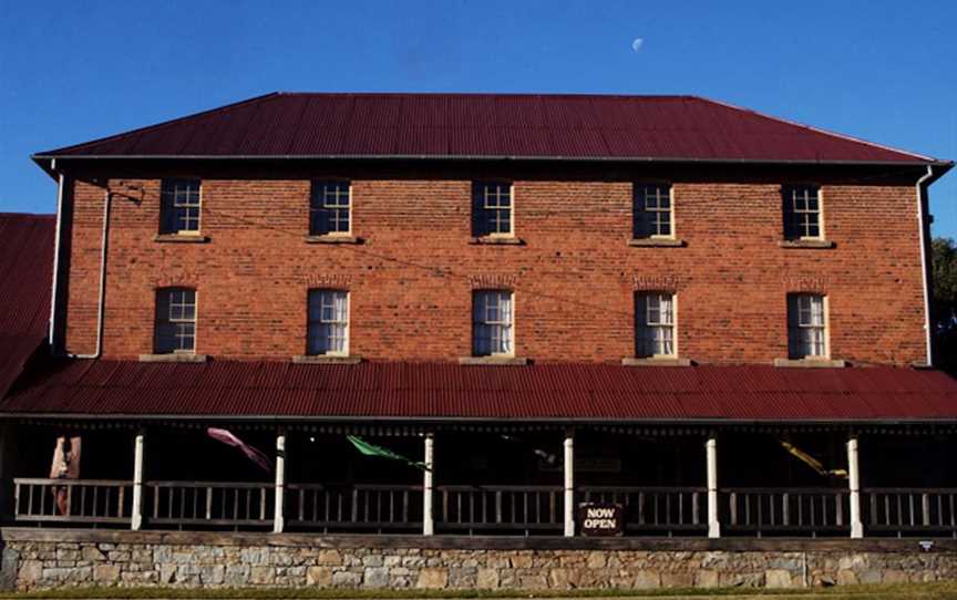 McCrossins Mill, Attractions in Uralla