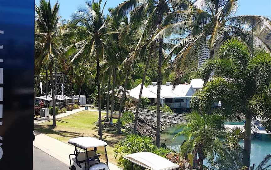 Hamilton Island Art Gallery, Whitsundays, QLD