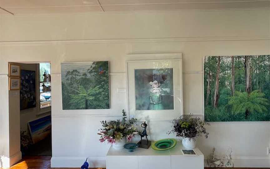 Seaview Artists Gallery, Moffat Beach, QLD