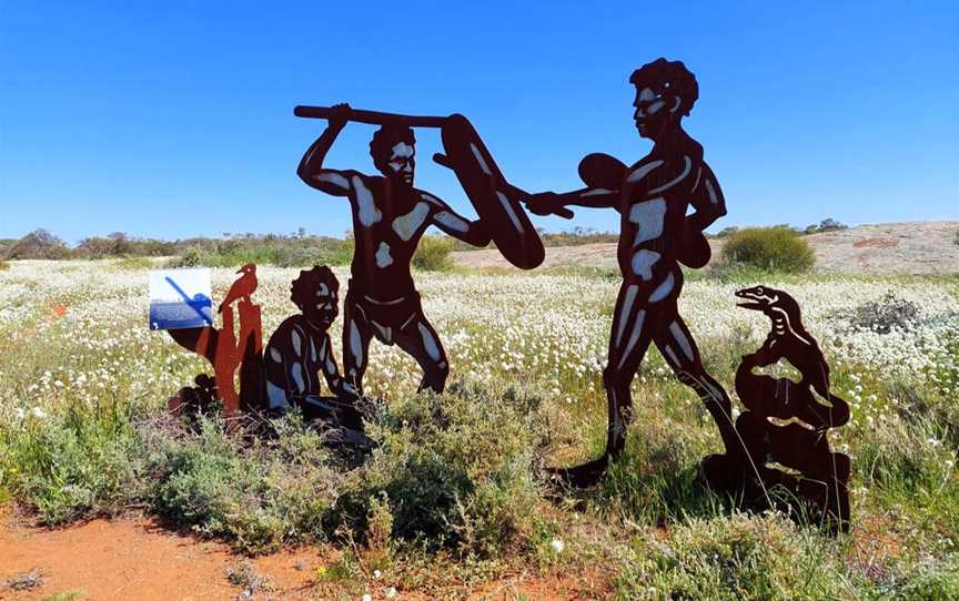 War Rock and Gnamma Hole Morawa, Attractions in Morawa