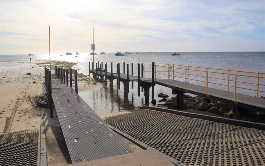 Tantabiddi Boat Ramp, Attractions in North West Cape