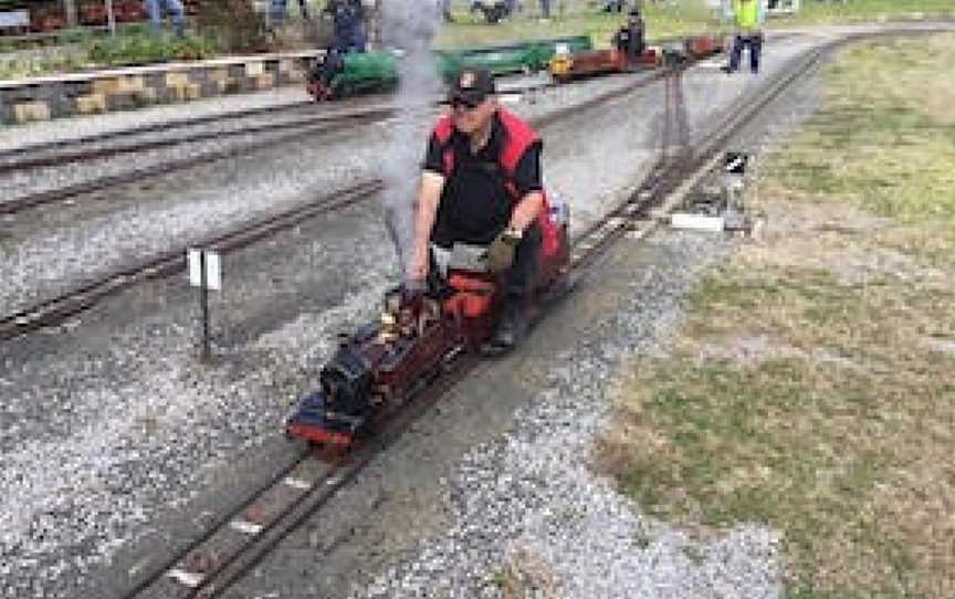 Tamworth Miniature Trains, Botanical Gardens, East Tamworth, NSW