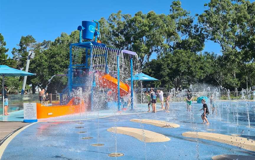 Wetside Water Park, Pialba, QLD