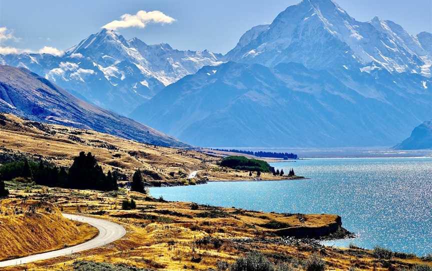 Lake Pukaki Lookout, Ben Ohau, New Zealand