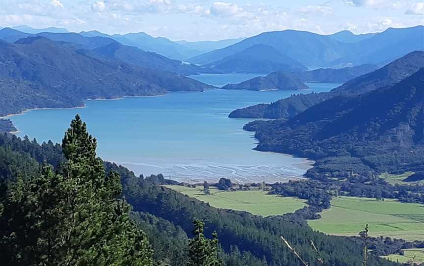 Eatwells Lookout, Picton, New Zealand