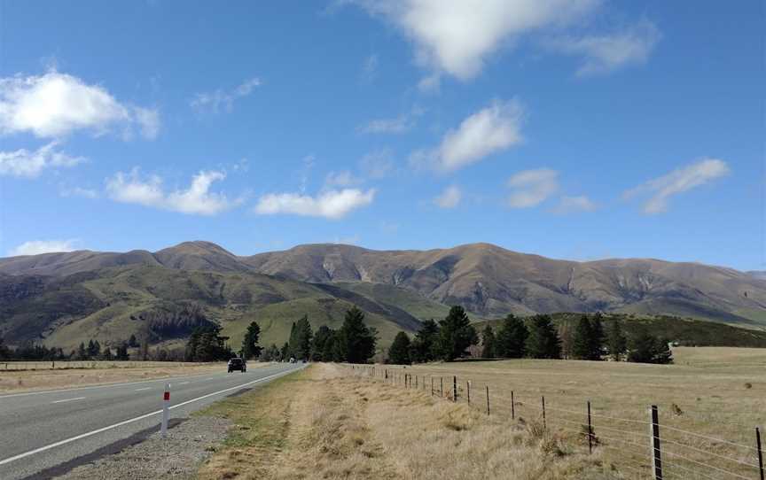 Dog Kennel Corner, Tekapo, New Zealand