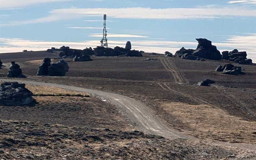 Kopuwai / The Obelisk, Fruitlands, New Zealand