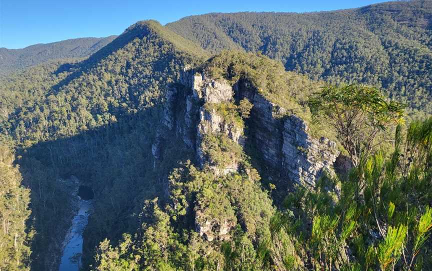 Tulumpanga / Alum Cliffs, Mole Creek, TAS