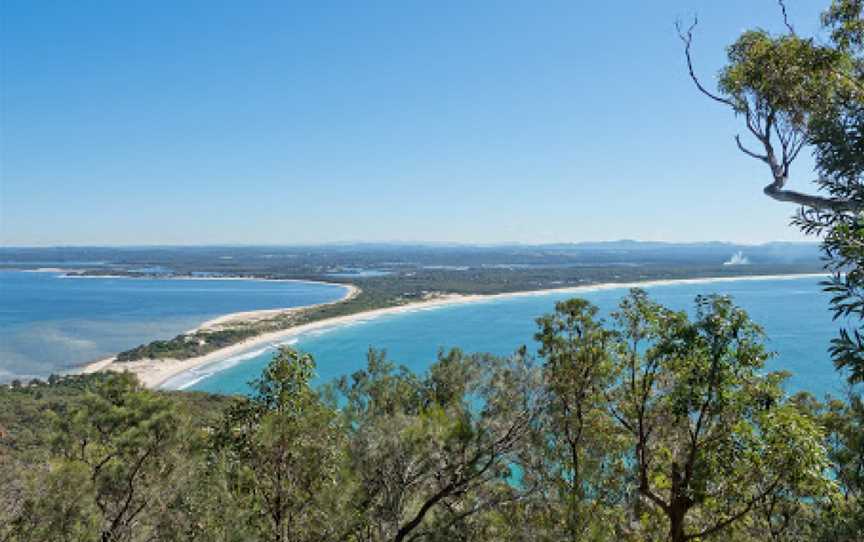 Yacaaba Head, Hawks Nest, NSW