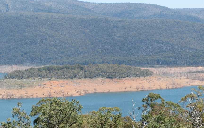 Lake Eucumbene, Adaminaby, NSW