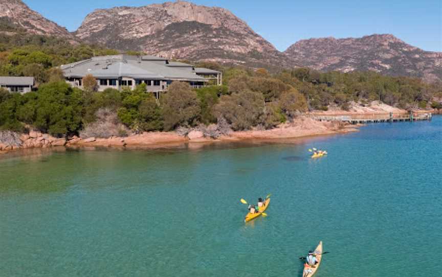 Coles Bay Kayaking, Coles Bay, TAS