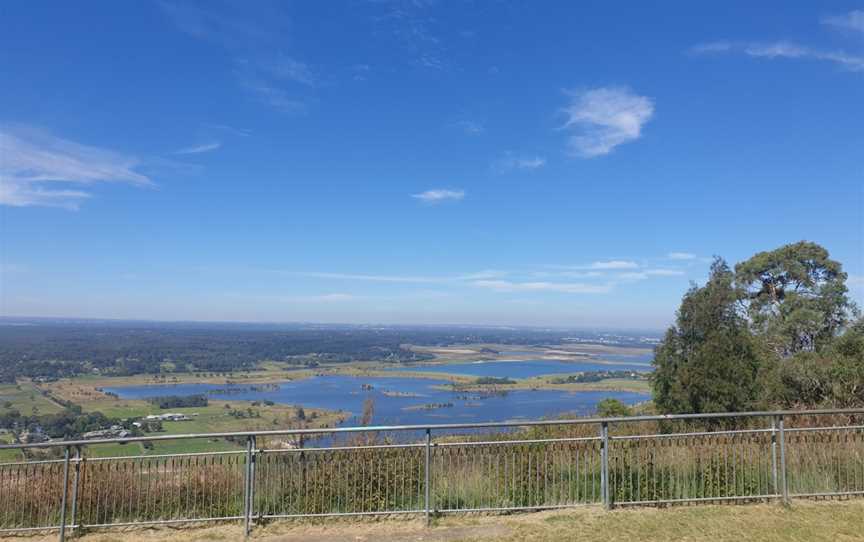 Hawkesbury lookout, Hawkesbury Heights, NSW