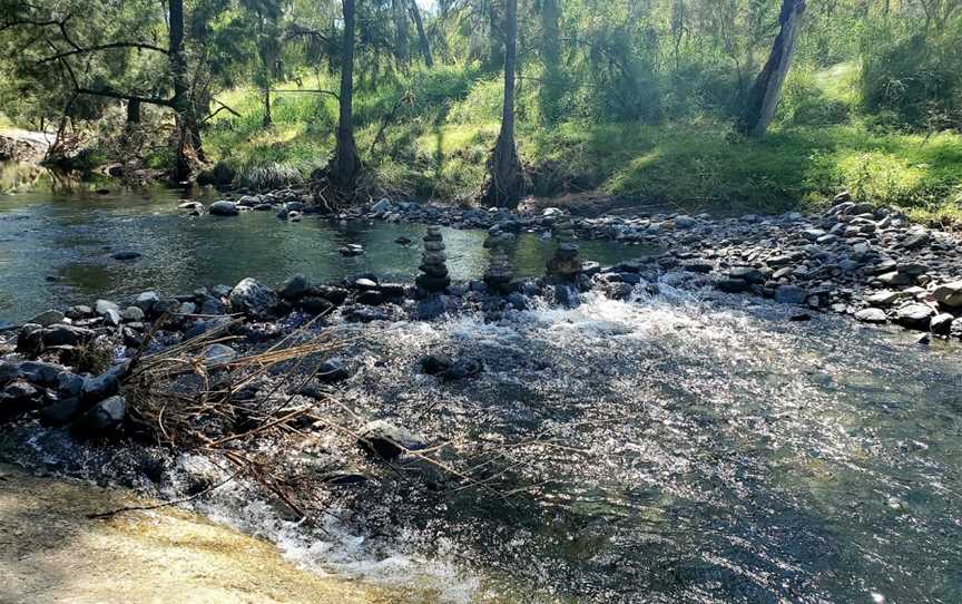 Washpools picnic area and viewing platform, Middle Brook, NSW