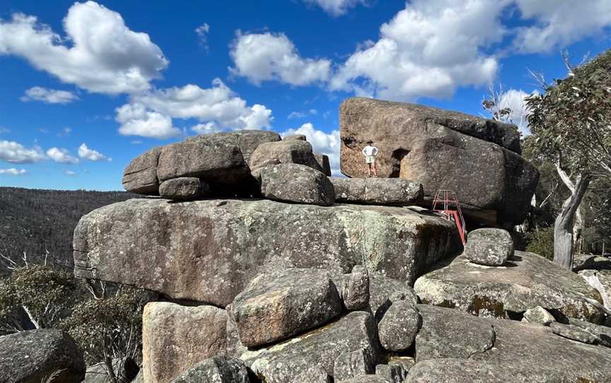 Square Rock, Tharwa, ACT